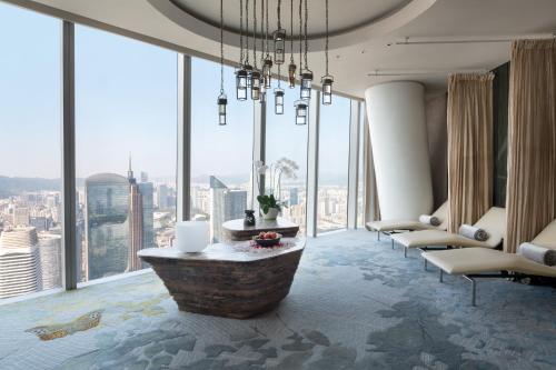 Four Seasons Hotel Guangzhou